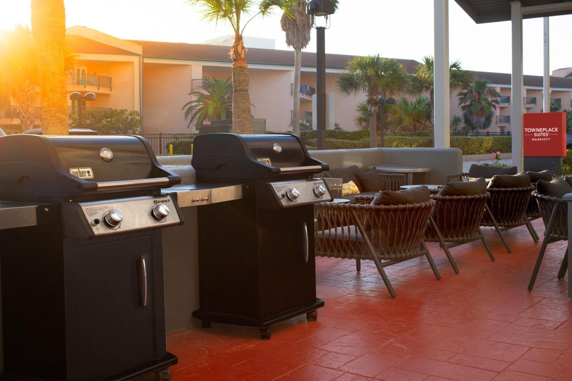 Towneplace Suites By Marriott Galveston Island Exterior photo