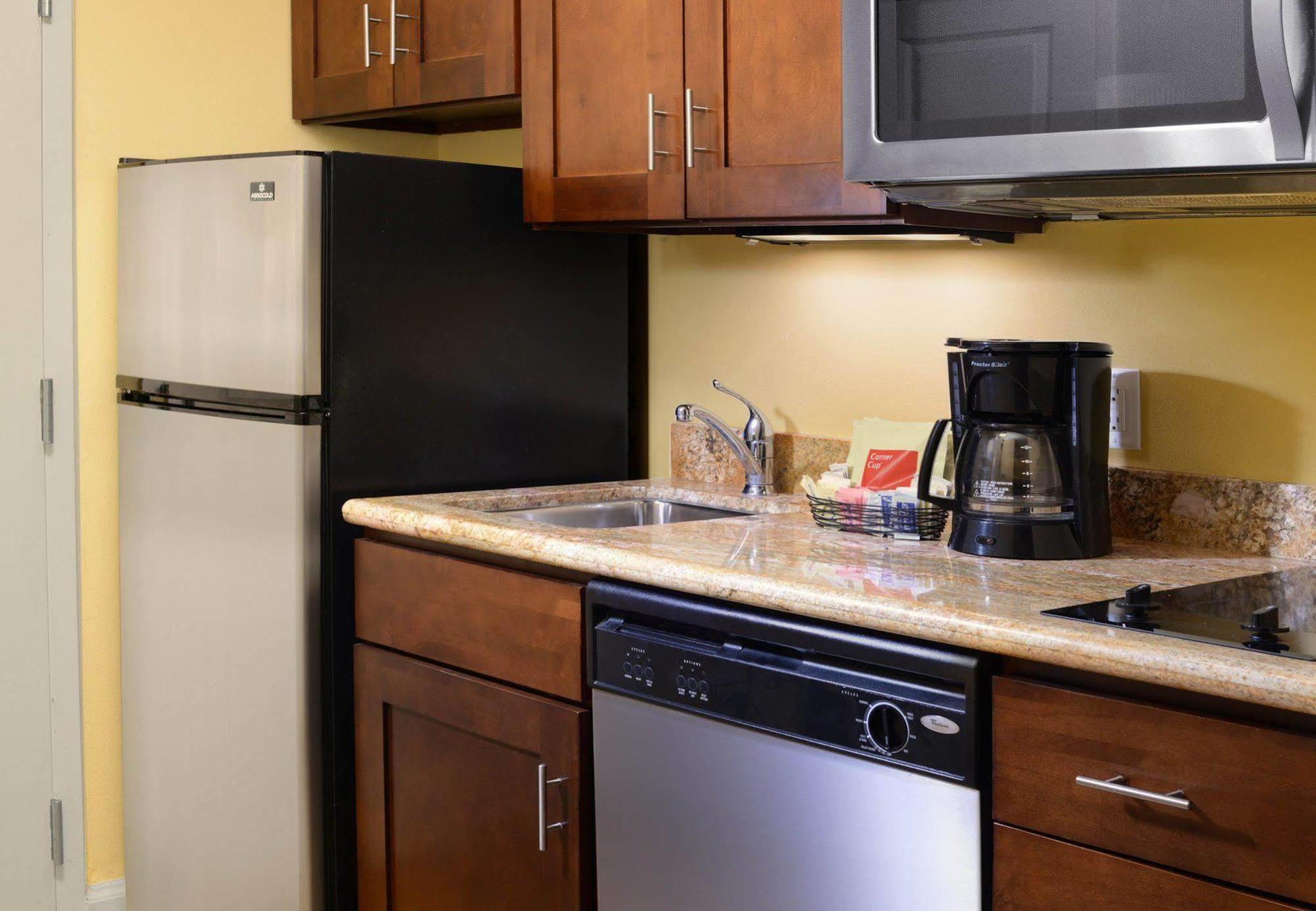 Towneplace Suites By Marriott Galveston Island Exterior photo